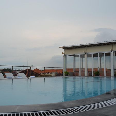Ap Suite Apartment Kuta  Bagian luar foto