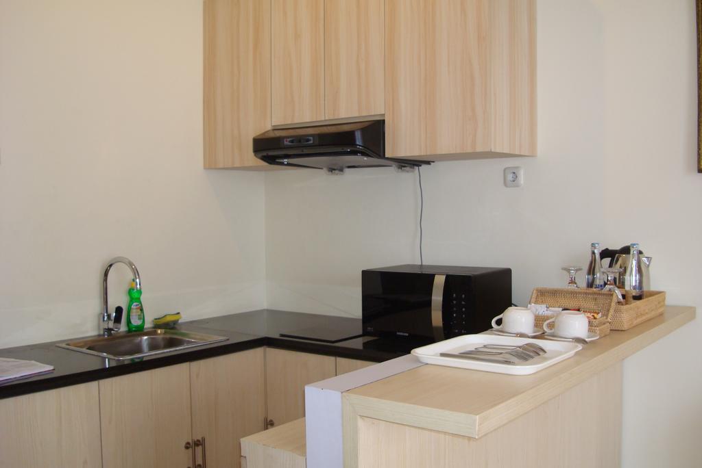 Ap Suite Apartment Kuta  Bagian luar foto