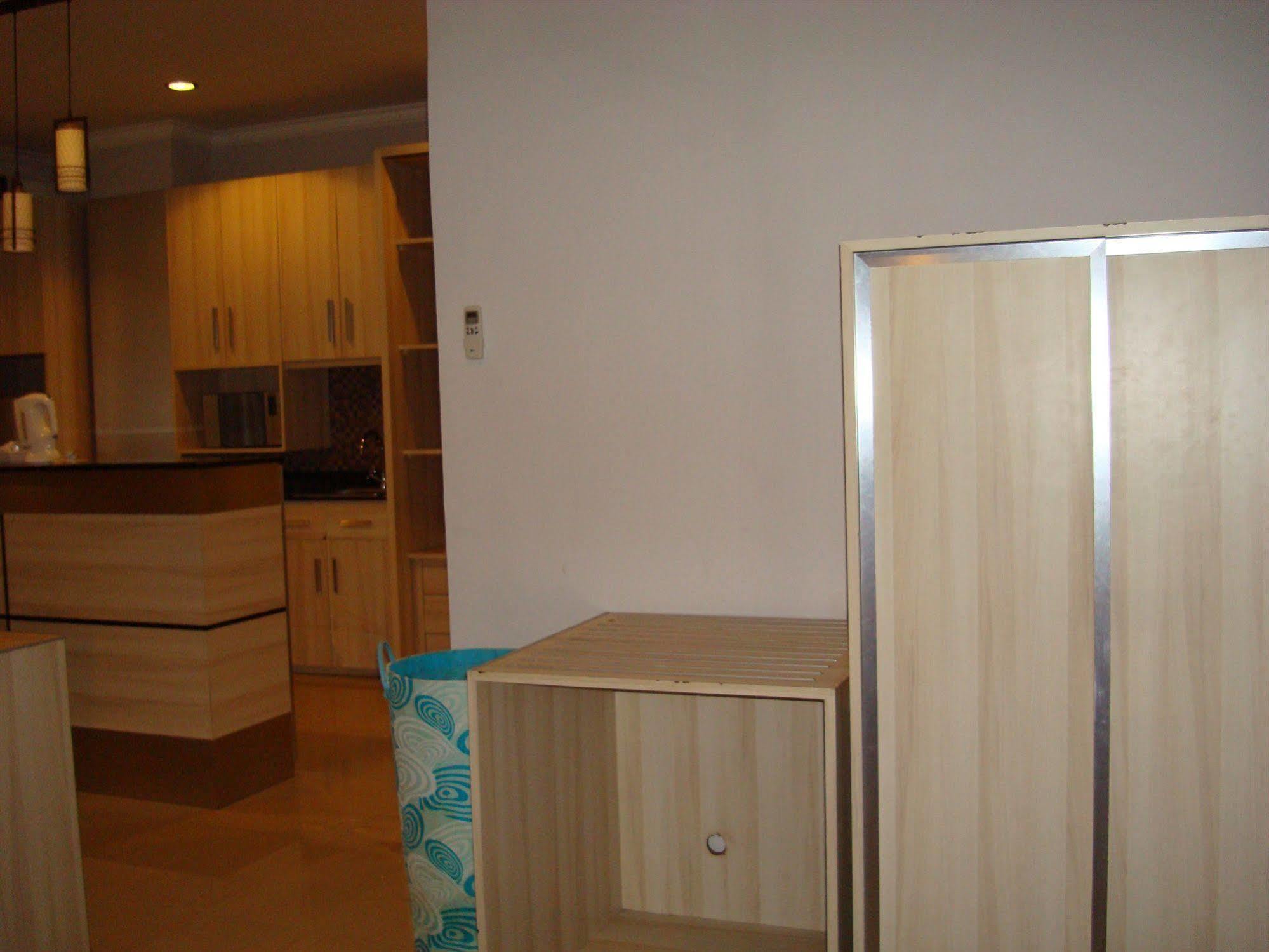 Ap Suite Apartment Kuta  Bagian luar foto