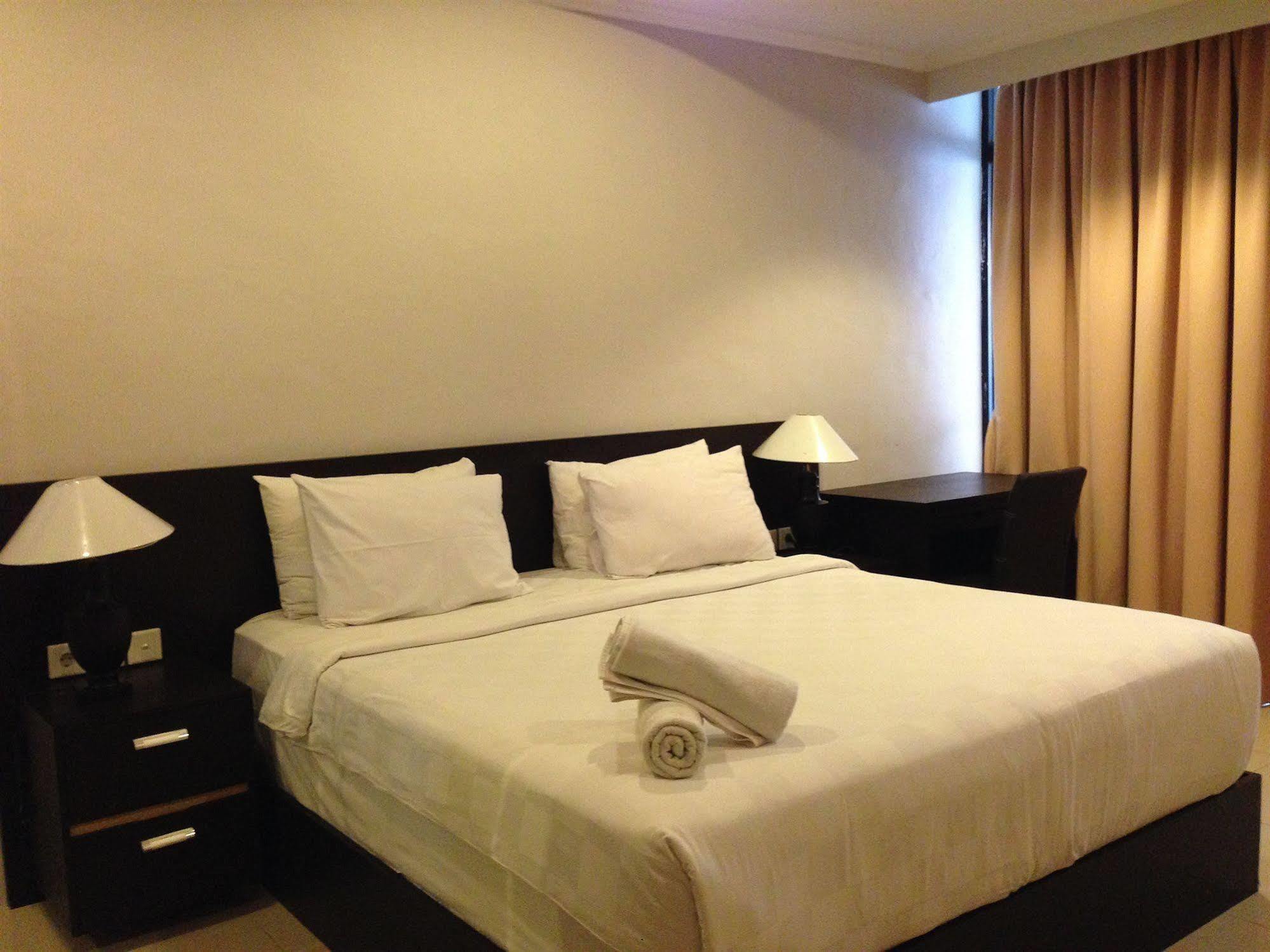 Ap Suite Apartment Kuta  Bagian luar foto