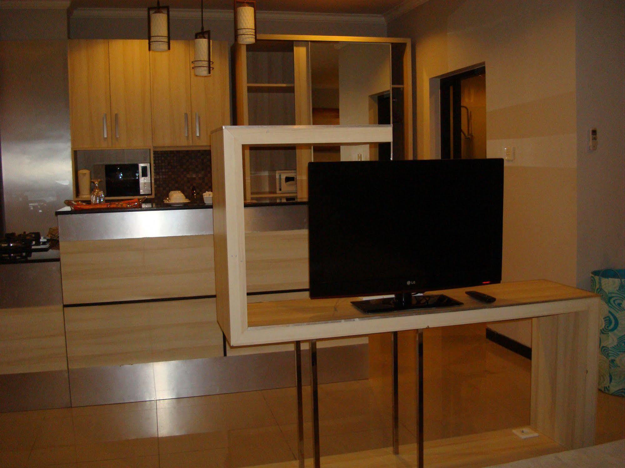 Ap Suite Apartment Kuta  Bagian luar foto